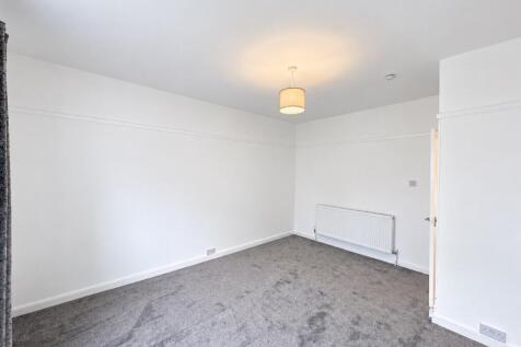 Levern Crescent, Barrhead, East Renfrewshire, G78 photo 5