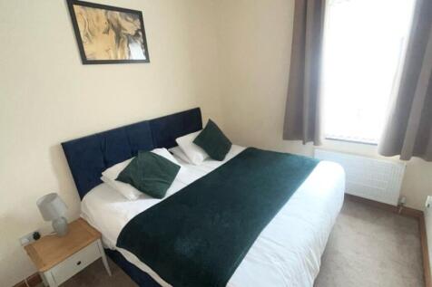 Bowness Road, Barrow-In-Furness, LA14 photo 4