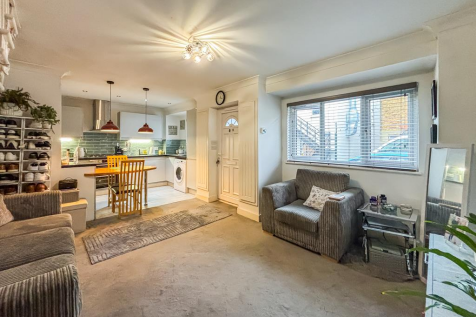 Kitchen/Living Room