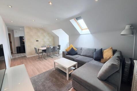 Highland Court, Nottingham, NG5 1GR photo 4