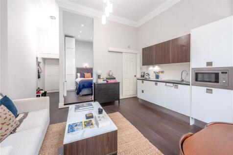 Reception/Kitchen
