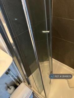 Shower Room Groundfloor