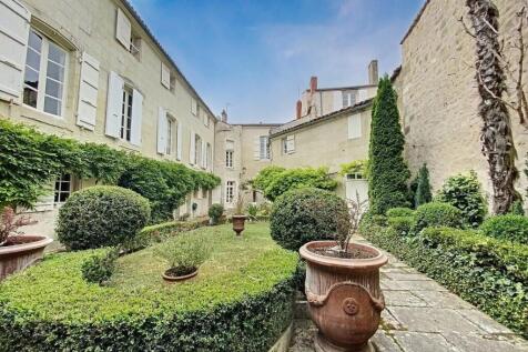 Property Image 1