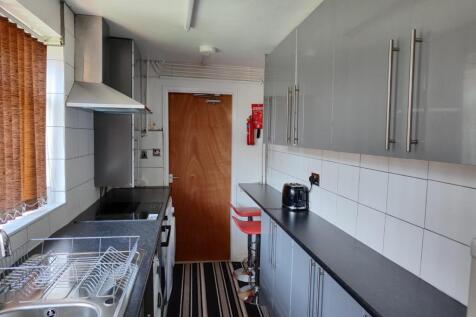 WhatsApp Image 2025-08-21 at 12.19.20 (6).jpeg