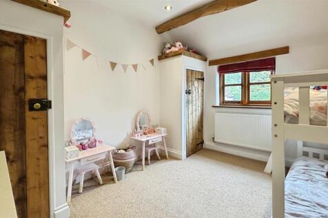 3515c4a6--4D1E-B3AC-DD01AAC40163-79569-00001946DB4