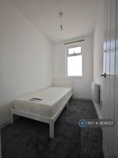 Single Bedroom 