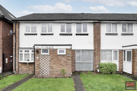 Ashford, TW15 - property photo
