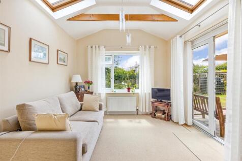 A10 - 2 Start Bay Park Strete - 250708.jpg