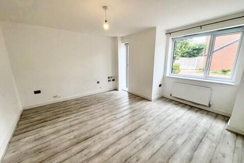 Magnalls Fold Close, Worsley, M28 photo 5