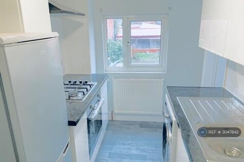 1-bed flat on Newport Road, Reading, RG1, £1,150/mo