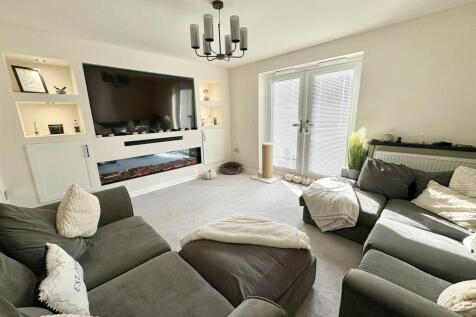 Bramleys Estate Agents - Shears Drive, Brighouse.j