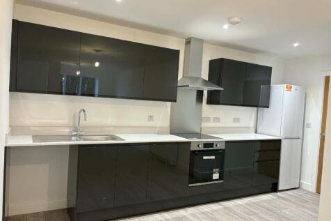 Catherine House Flat 7 Kitchen Living.jpg