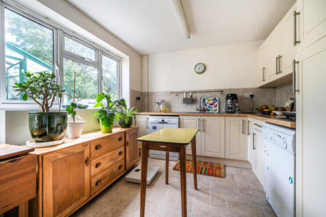 1353936-1-68cbfe9...