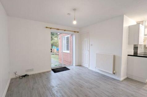 Kitchen To Lounge