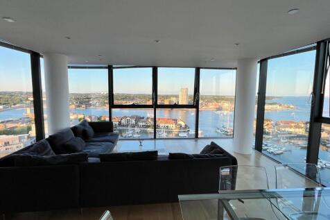 The Moresby Tower, Ocean Village, Southampton, SO14 photo 3