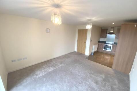 Wilmington Close, Watford photo 3