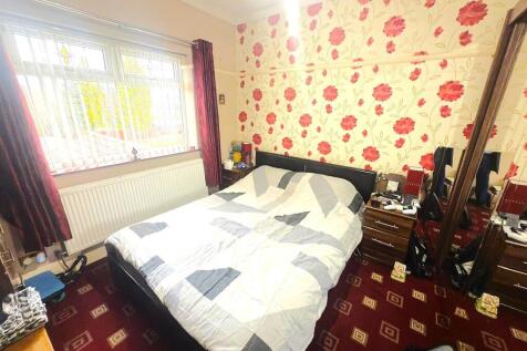 WhatsApp Image 2025-12-10 at 15.21.412.jpeg