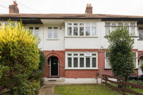 Chigwell Road IG8