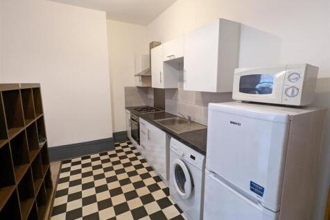 Lounge/Bedroom/Kitchen