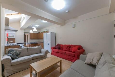 7-bed terraced on 292, Tiverton Road, Selly Oak, Birmingham, B29 6BY, £511/mo