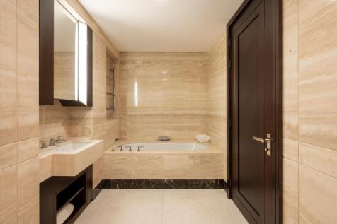 4 bed, 5 bath Flat in London - Photo 32