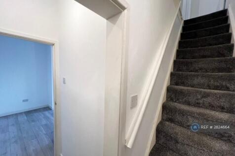 Landing (Ground Floor)