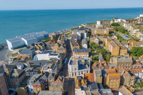 S2545_Margate_Media_Centre_aerials2.jpg