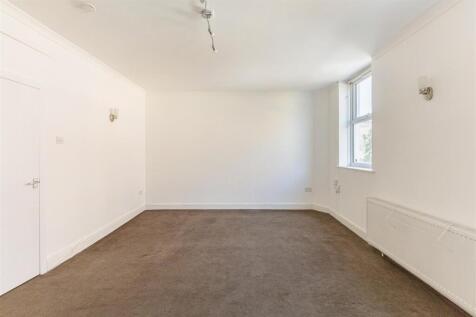 110702_Flat 1 45 High Street-8.jpg