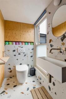 Wellington Road, E17