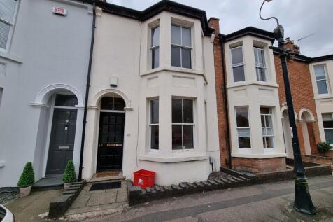 4-bed terraced on 46 Plymouth Place, Leamington Spa, £2,100/mo