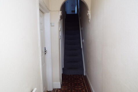 Oxford Gardens, Stafford photo 4