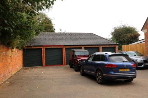 Img_8250 garage marked.jpg