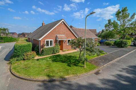 1 Ruthall Close-01.jpg