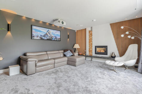 B Charles Court L...