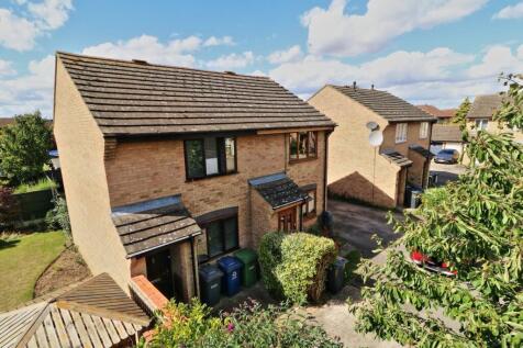 St Neots, PE19 - property photo