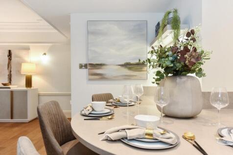 53 Knightsbridge Court (11).JPG