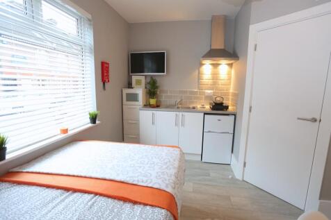Tavistock Street, Luton, Bedfordshire, LU1 3UT photo 3