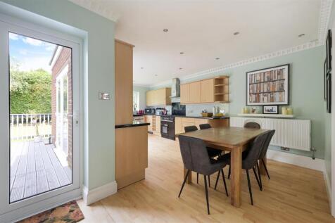 NORK GARDENS  (13).jpg