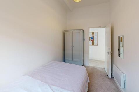 Flat 2, 83/85, Park Street BS1 5PJ photo 4