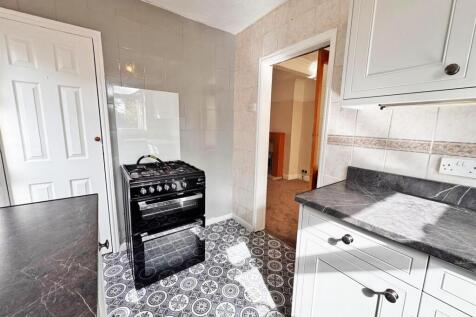 Milburn Crescent, Stockton-On-Tees photo 3