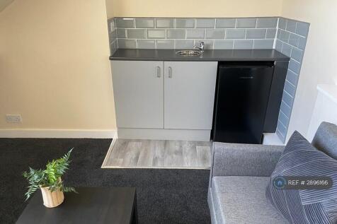 Whitehall Road, Leeds, LS12 photo 5