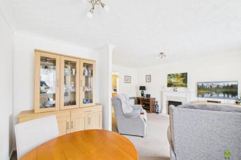 Presented by Robert at EweMove Bexleyheath and Dar