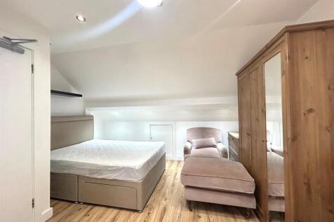 Bedroom 4-2.jpg