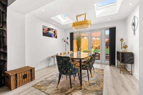 Oak Avenue, Wokingham, Berkshire, RG40 photo 3