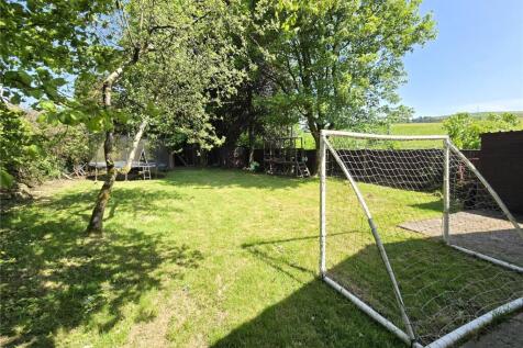 Generous Lawn Garden