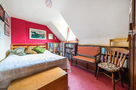 1364852-19-68eccb...