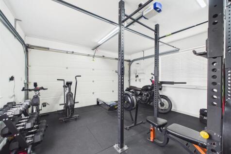 OUTSIDE - GARAGE/GYM