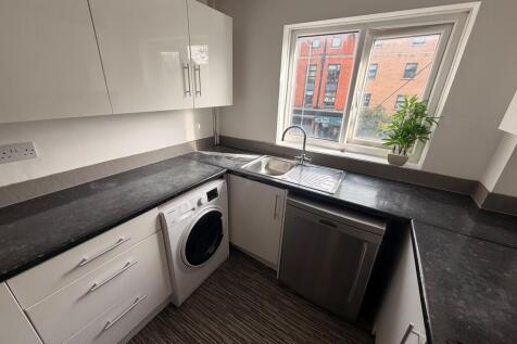 Boland Drive, Manchester photo 5