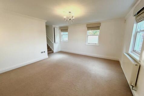 9 Elmsley Road, Mossley Hill,  photo 3
