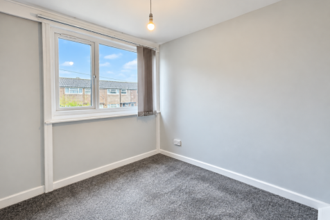 Chaucer Close, Waterlooville photo 4